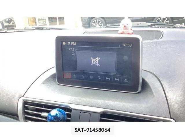 Mazda AXELA 2015-07 8245810-21