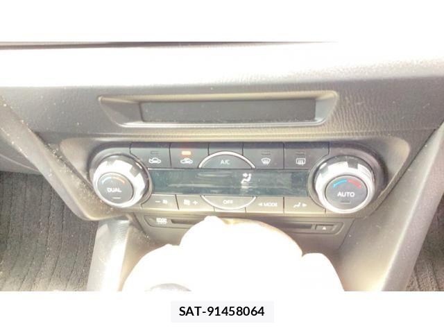 Mazda AXELA 2015-07 8245810-22