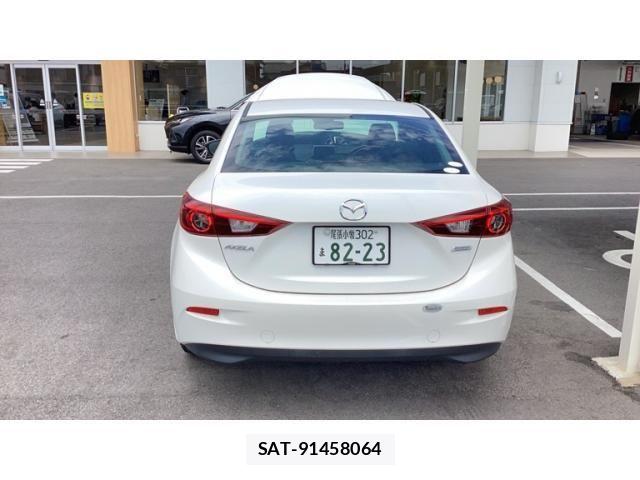 Mazda AXELA 2015-07 8245810-3