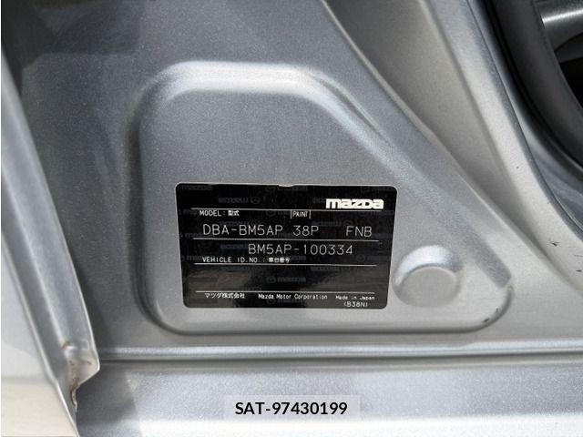Mazda AXELA 2014-06 8245811-12