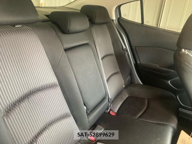 Mazda AXELA 2014-01 8315282-14
