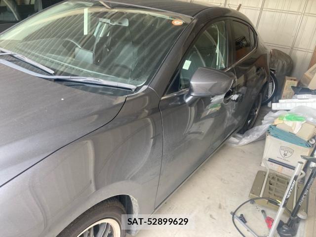 Mazda AXELA 2014-01 8315282-4