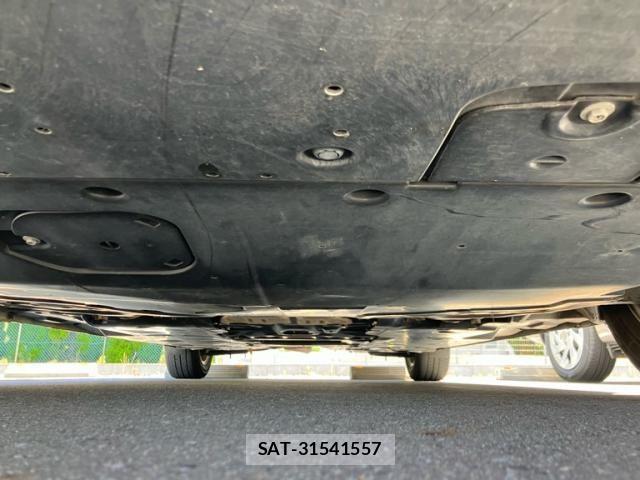 Mazda AXELA 2016-01 8336665-1