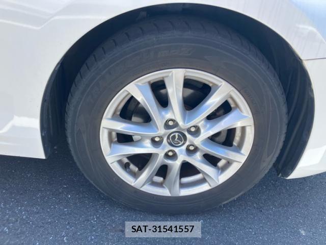 Mazda AXELA 2016-01 8336665-3