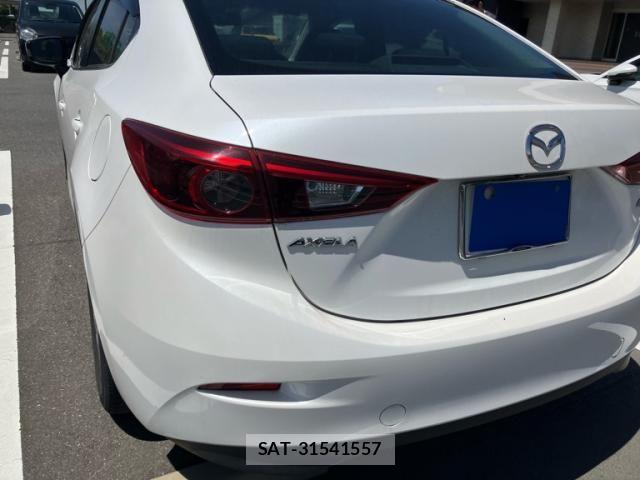 Mazda AXELA 2016-01 8336665-7