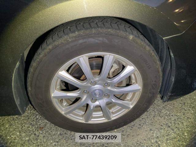 Mazda AXELA 2013-11 8366839-6
