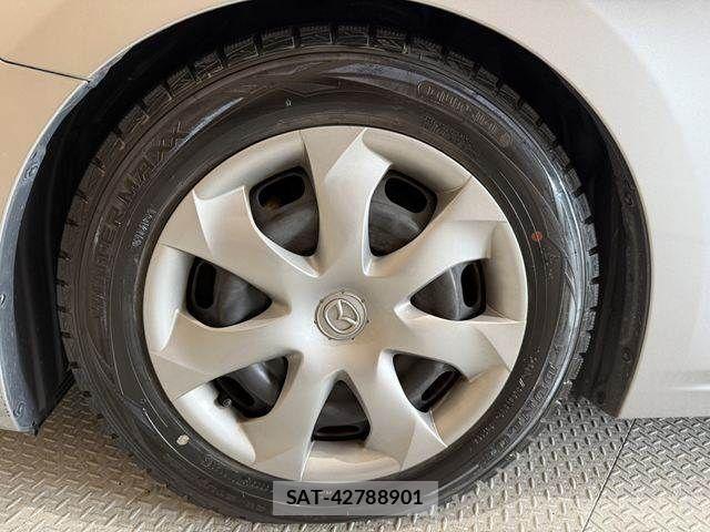 Mazda AXELA 2016-07 8366841-14
