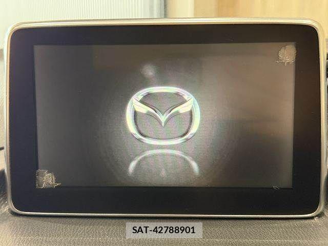Mazda AXELA 2016-07 8366841-3