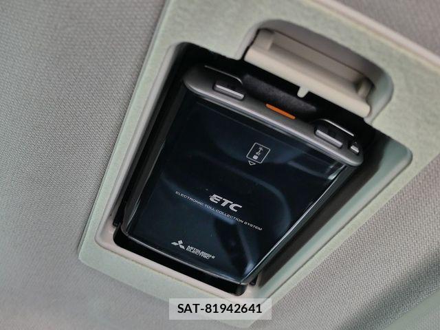 Mazda AXELA 2018-10 8413416-10