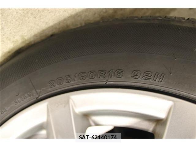 Mazda AXELA 2015-03 8485680-26