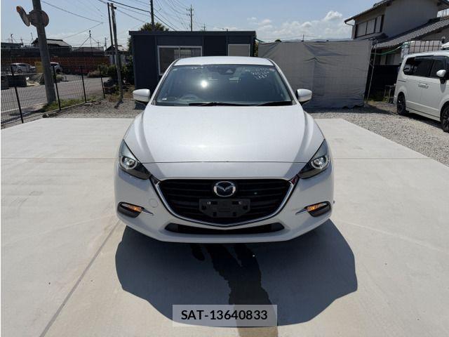 Mazda AXELA 2017-05 8525638-9
