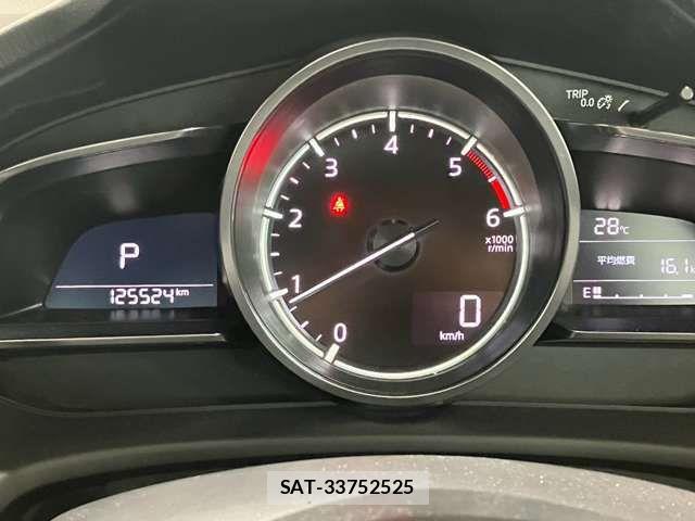 Mazda AXELA 2016-08 8525640-12