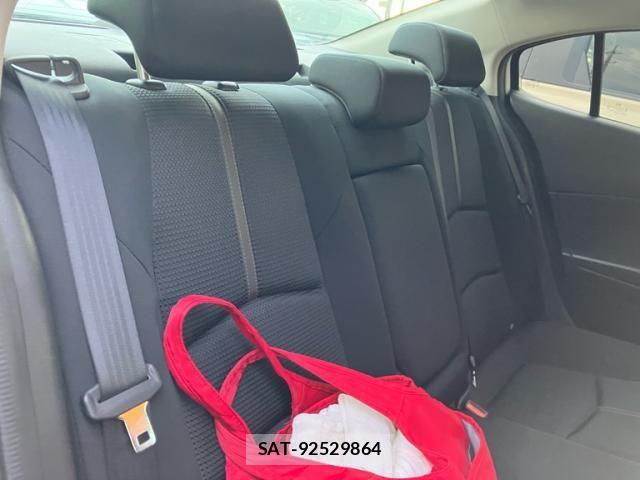 Mazda AXELA 2017-11 8525637-6