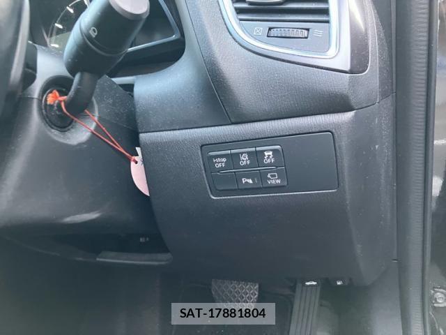 Mazda AXELA 2017-10 8562540-19