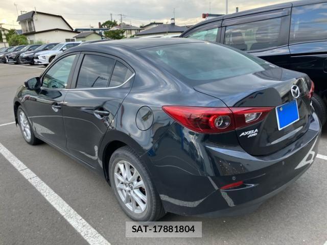 Mazda AXELA 2017-10 8562540-7