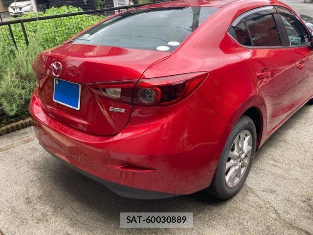 Mazda AXELA 2016-02 8562538-0