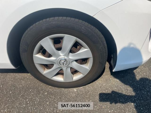 Mazda AXELA 2012-03 8562542-4