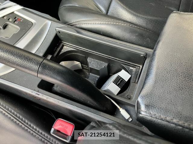 Mazda AXELA 2011-05 8660066-14
