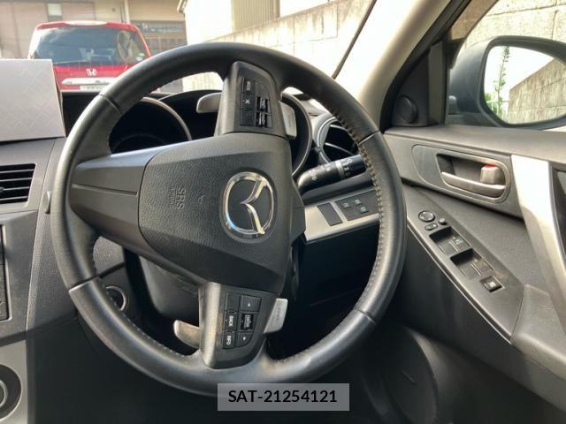Mazda AXELA 2011-05 8660066-15