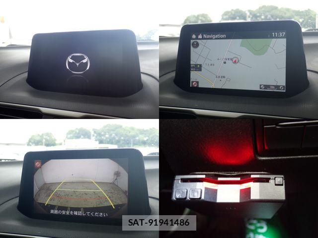 Mazda AXELA 2017-02 8660063-16