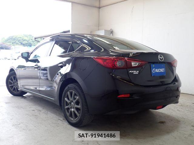 Mazda AXELA 2017-02 8660063-2