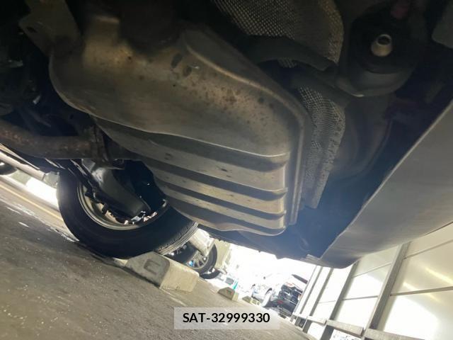 Mazda AXELA 2014-03 8660064-13