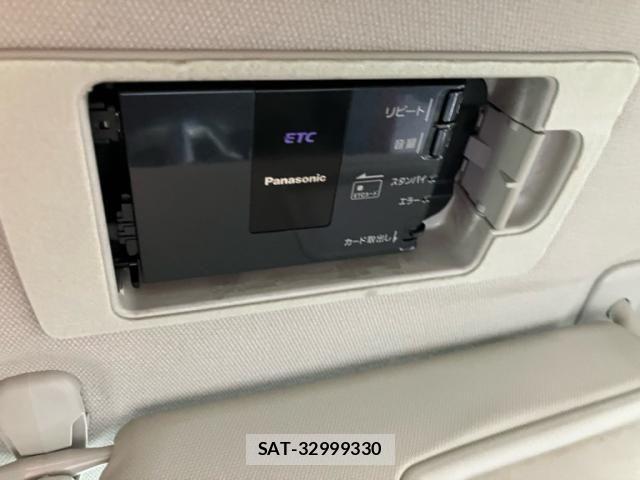 Mazda AXELA 2014-03 8660064-22