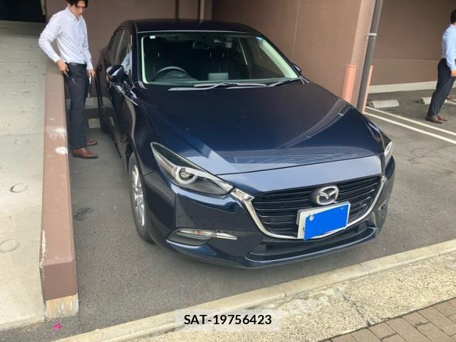 Mazda AXELA 2016-10 8796557-0