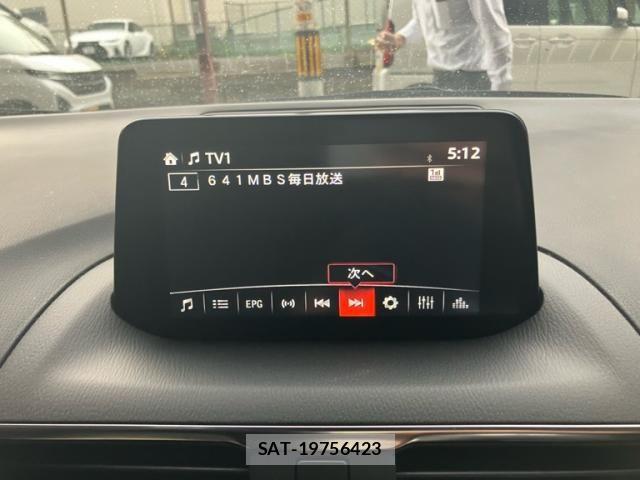 Mazda AXELA 2016-10 8796557-20