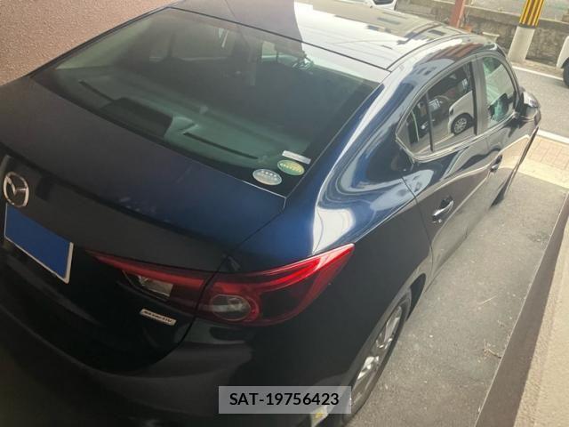 Mazda AXELA 2016-10 8796557-2