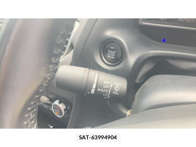 Mazda AXELA 2018-05 8830109-20