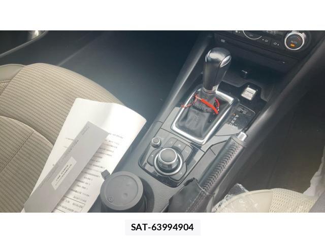 Mazda AXELA 2018-05 8830109-27