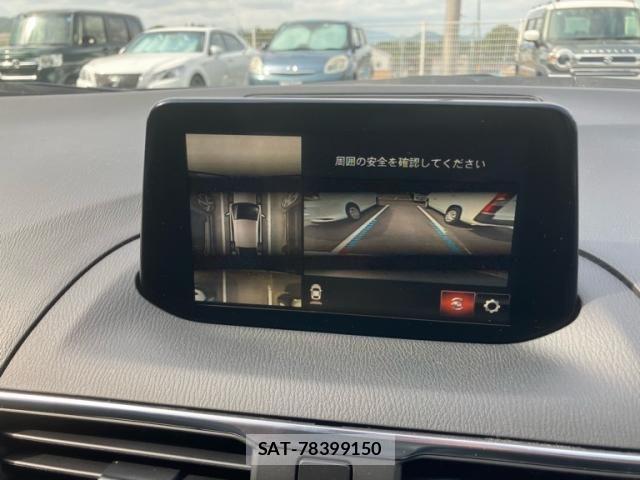 Mazda AXELA 2017-09 8849690-22