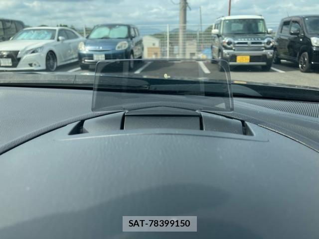 Mazda AXELA 2017-09 8849690-27