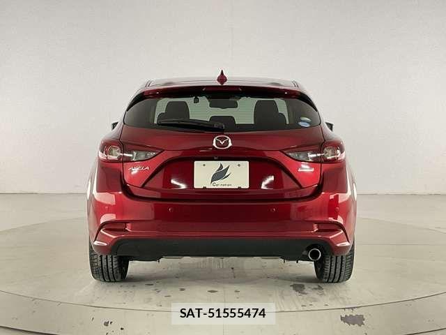 Mazda AXELA SPORT 2018-01 4595935-4