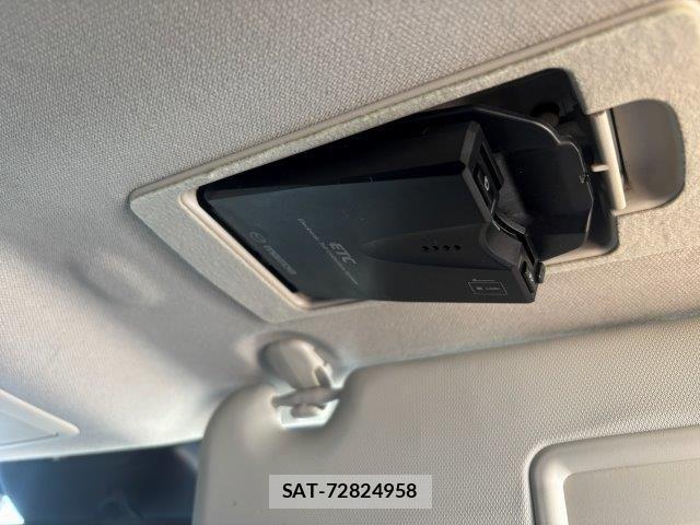 Mazda AXELA SPORT 2016-03 4755278-16