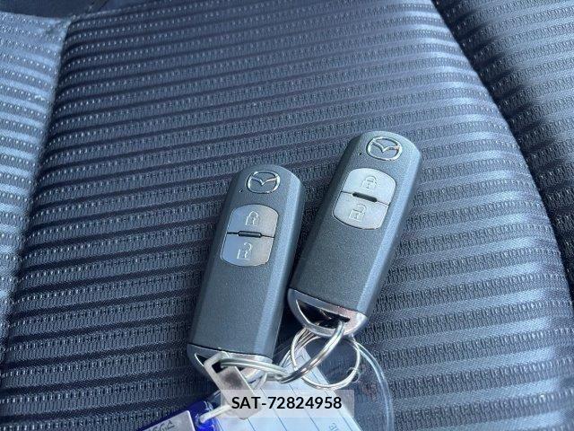 Mazda AXELA SPORT 2016-03 4755278-18