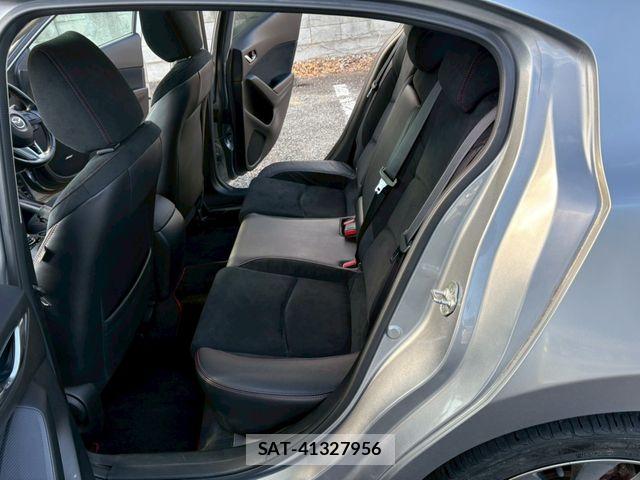 Mazda AXELA SPORT 2014-11 5871458-15