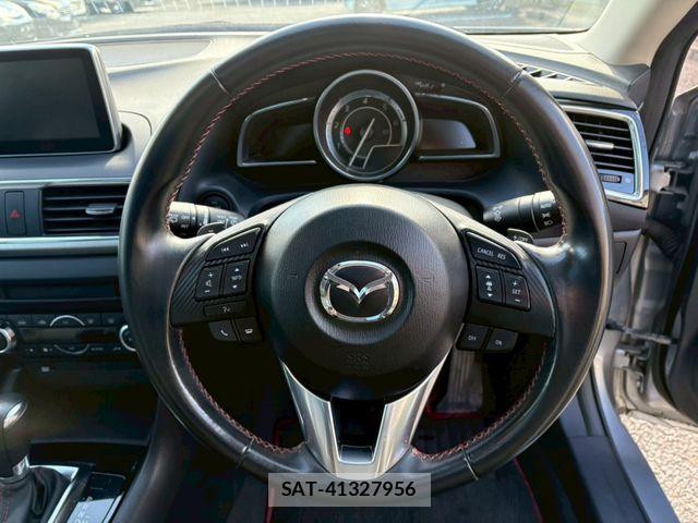 Mazda AXELA SPORT 2014-11 5871458-17