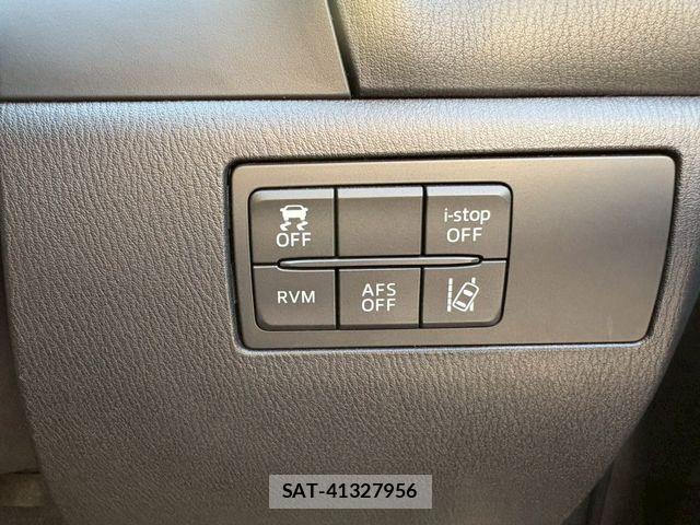Mazda AXELA SPORT 2014-11 5871458-23