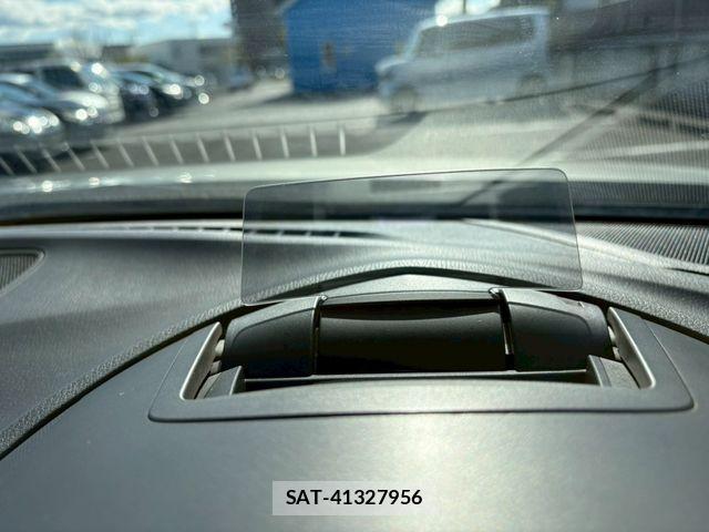 Mazda AXELA SPORT 2014-11 5871458-25