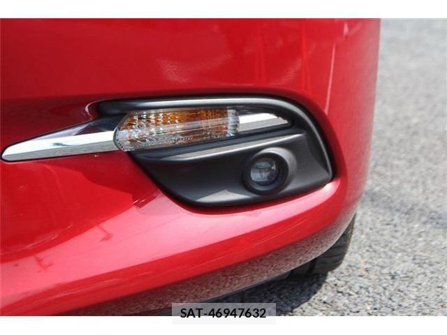 Mazda AXELA SPORT 2017-11 5871428-16