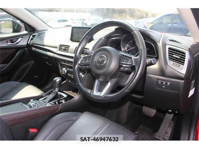 Mazda AXELA SPORT 2017-11 5871428-28