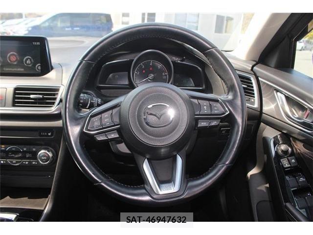 Mazda AXELA SPORT 2017-11 5871428-4