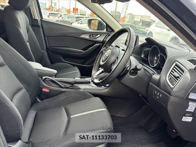Mazda AXELA SPORT 2017-09 6012310-15