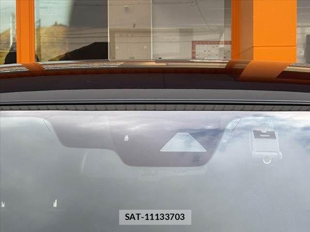 Mazda AXELA SPORT 2017-09 6012310-27
