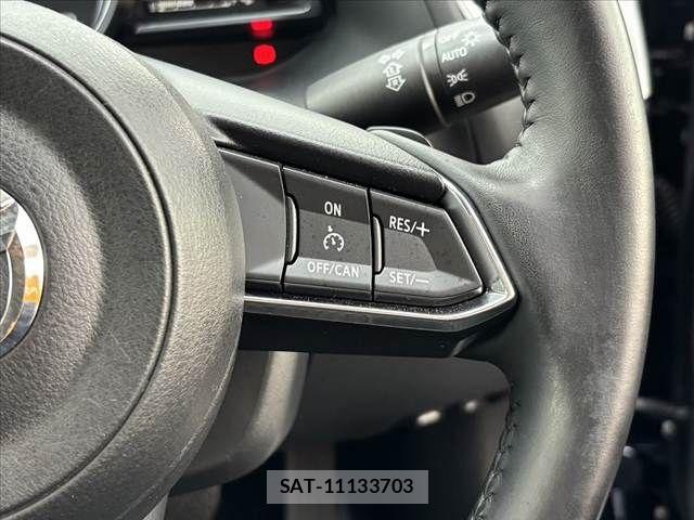 Mazda AXELA SPORT 2017-09 6012310-3