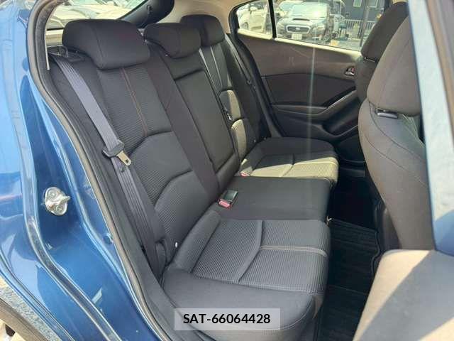 Mazda AXELA SPORT 2017-01 6012326-10