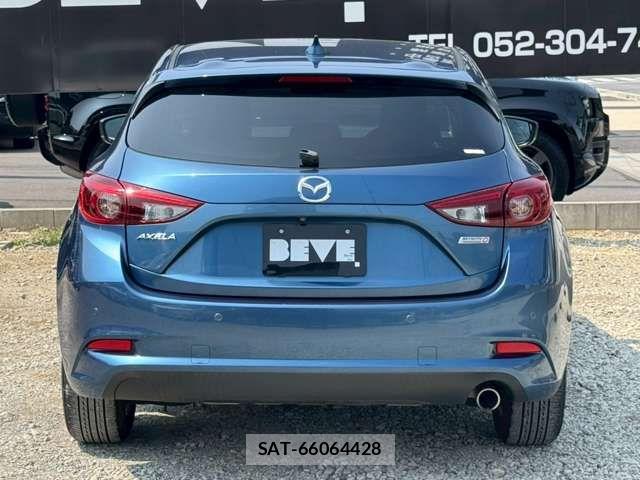 Mazda AXELA SPORT 2017-01 6012326-16