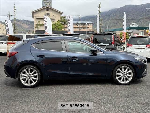 Mazda AXELA SPORT 2014-09 6012323-11
